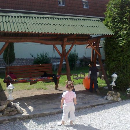 Táltos Vendégház Szilvásvárad Esterno foto