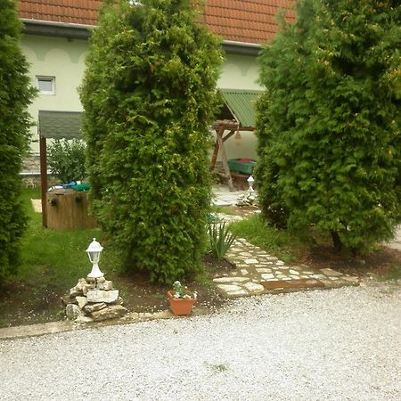 Táltos Vendégház Szilvásvárad Esterno foto